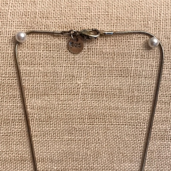 Seaglass & Silver Hibiscus Flower Pendant Necklace - Picture 4 of 4